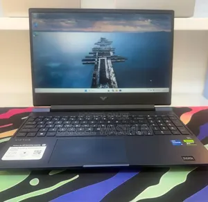New Laptop HP Victus 15 16GB Intel Core i5 SSD 1T