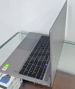 New Laptop HP ZBook 14 16GB Intel Core i7 SSD 512GB