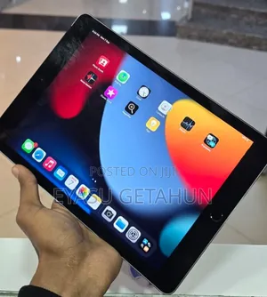 New Apple iPad Air 64 GB