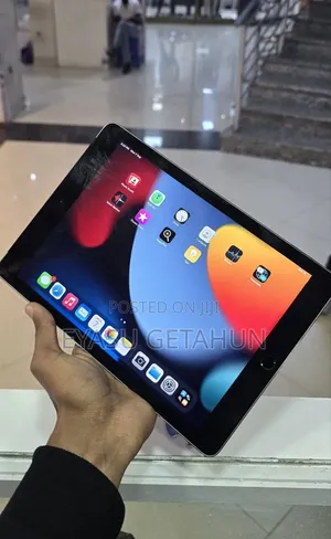 New Apple iPad Air 64 GB