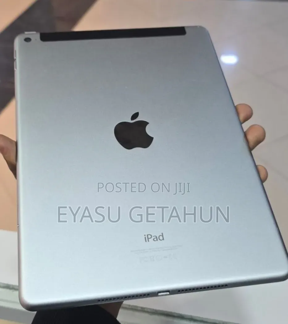 New Apple iPad Air 64 GB