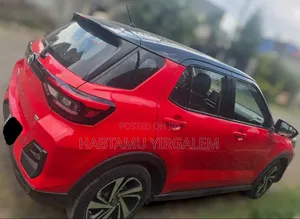Toyota Raize 2022 Red