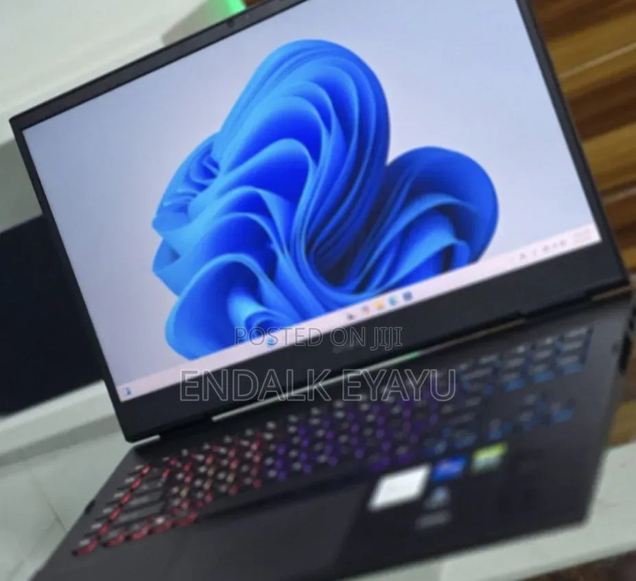 New Laptop HP Omen 17 16GB Intel Core i7 SSD 1T