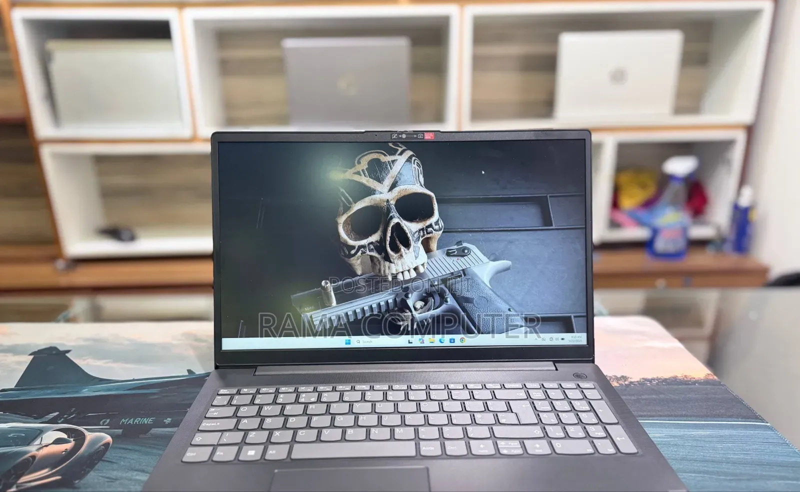 New Laptop Lenovo 8GB Intel Core i5 SSD 512GB