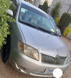 Toyota Corolla 2005 Silver