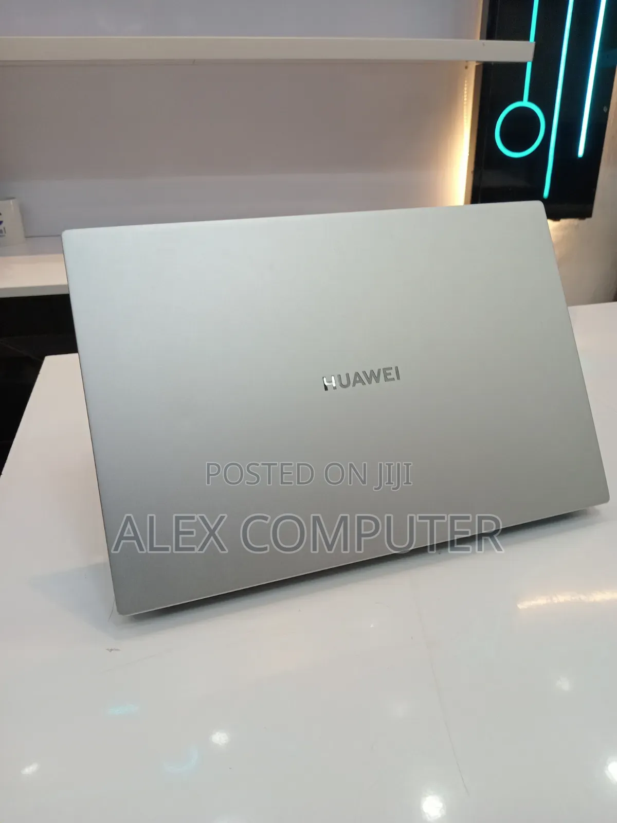 New Laptop Huawei 16GB Intel Core i7 SSD 512GB