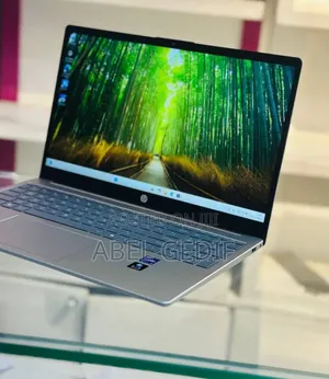 New Laptop HP Stream Notebook 16GB Intel Core i7 SSD 1T