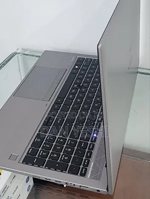 New Laptop HP ZBook 15 16GB Intel Core i7 SSD 512GB