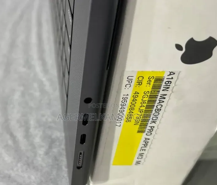 New Laptop Apple MacBook Air 2025 M4 16GB Intel Core i5 SSD 1T