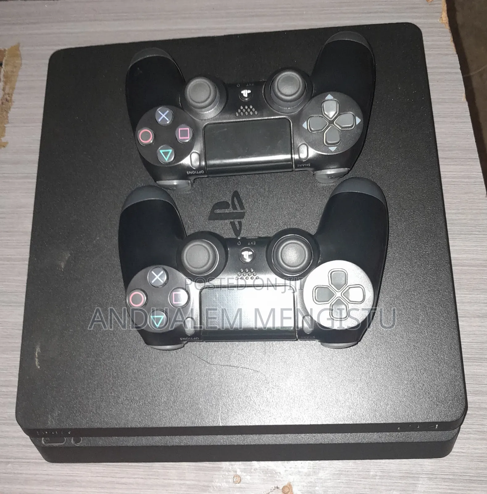 Ps4 Slim Jealbreak የፈለጉትን Games በነፃ መጫን የሚያስችል