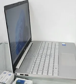New Laptop HP Stream Notebook 16GB Intel Core i7 SSD 512GB