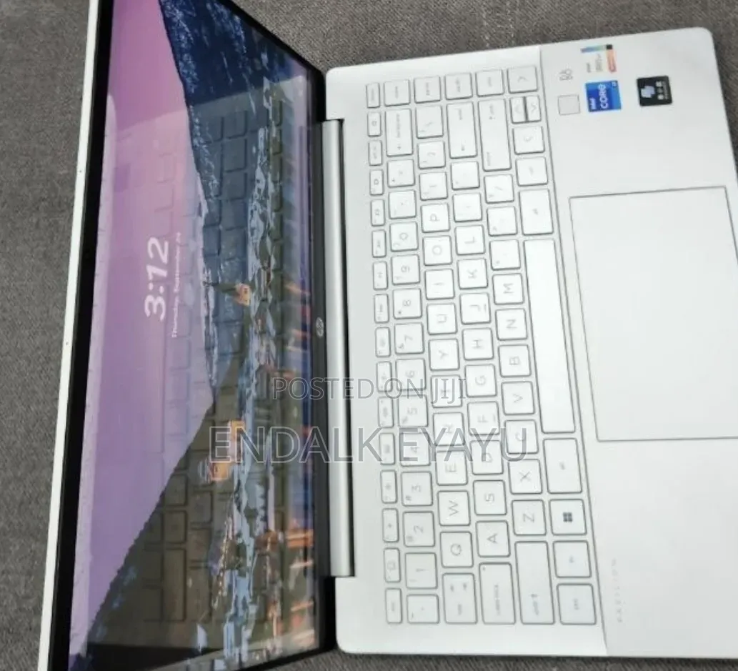 New Laptop HP Pavilion 14 16GB Intel Core i7 SSD 512GB