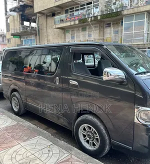 Toyota HiAce 2007 Black