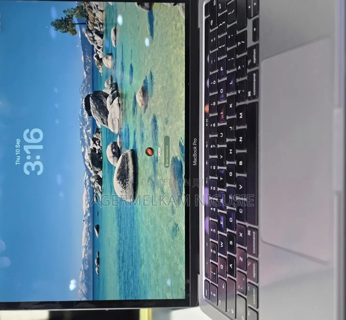 New Laptop Apple MacBook Air 2020 M1 16GB Intel Core i5 SSD 512GB