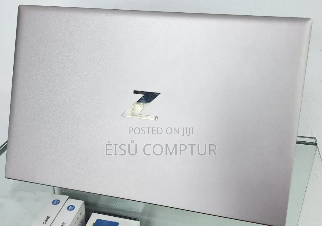 New Laptop HP ZBook Studio 16GB Intel Core i7 SSD 512GB