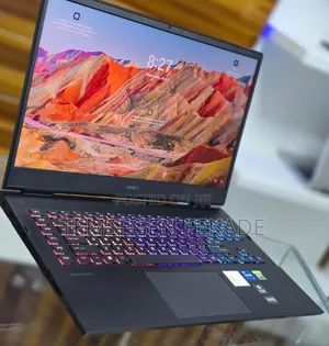 New Laptop HP Omen 17 16GB Intel Core i7 SSD 1T