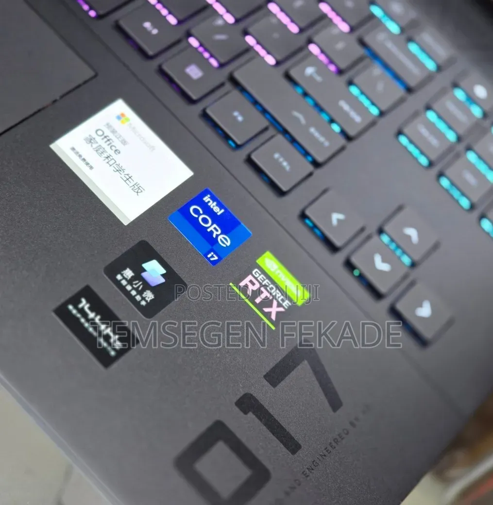 New Laptop HP Omen 17 16GB Intel Core i7 SSD 1T