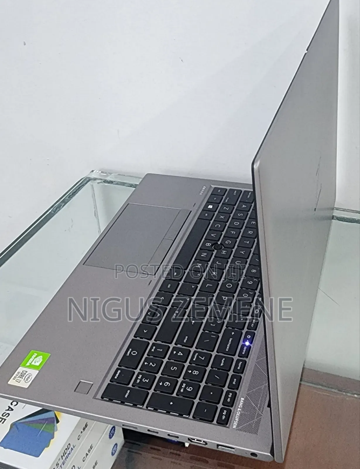 New Laptop HP ZBook 14 16GB Intel Core i7 SSD 512GB