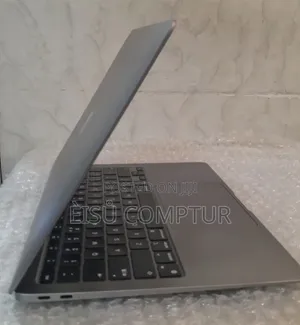 New Laptop Apple MacBook Air 2020 M1 8GB Apple M1 SSD 256GB