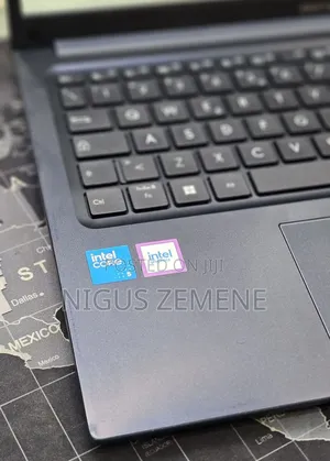 New Laptop Asus Vivobook 14 16GB Intel Core i5 SSD 512GB
