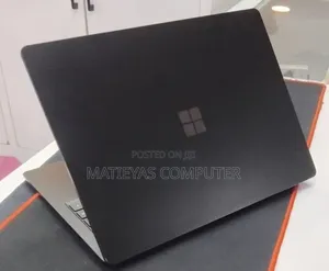 New Laptop Microsoft Surface Laptop 5 16GB Intel Core i7 SSD 256GB