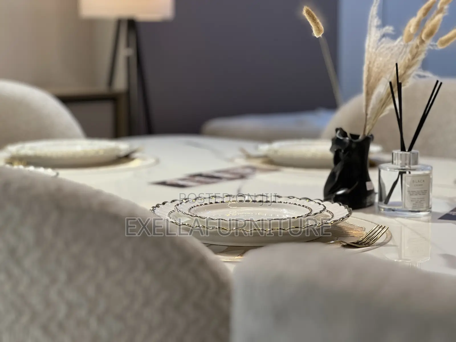 Dining Table የመመገቢያ ጠረቤዛ Epoxy