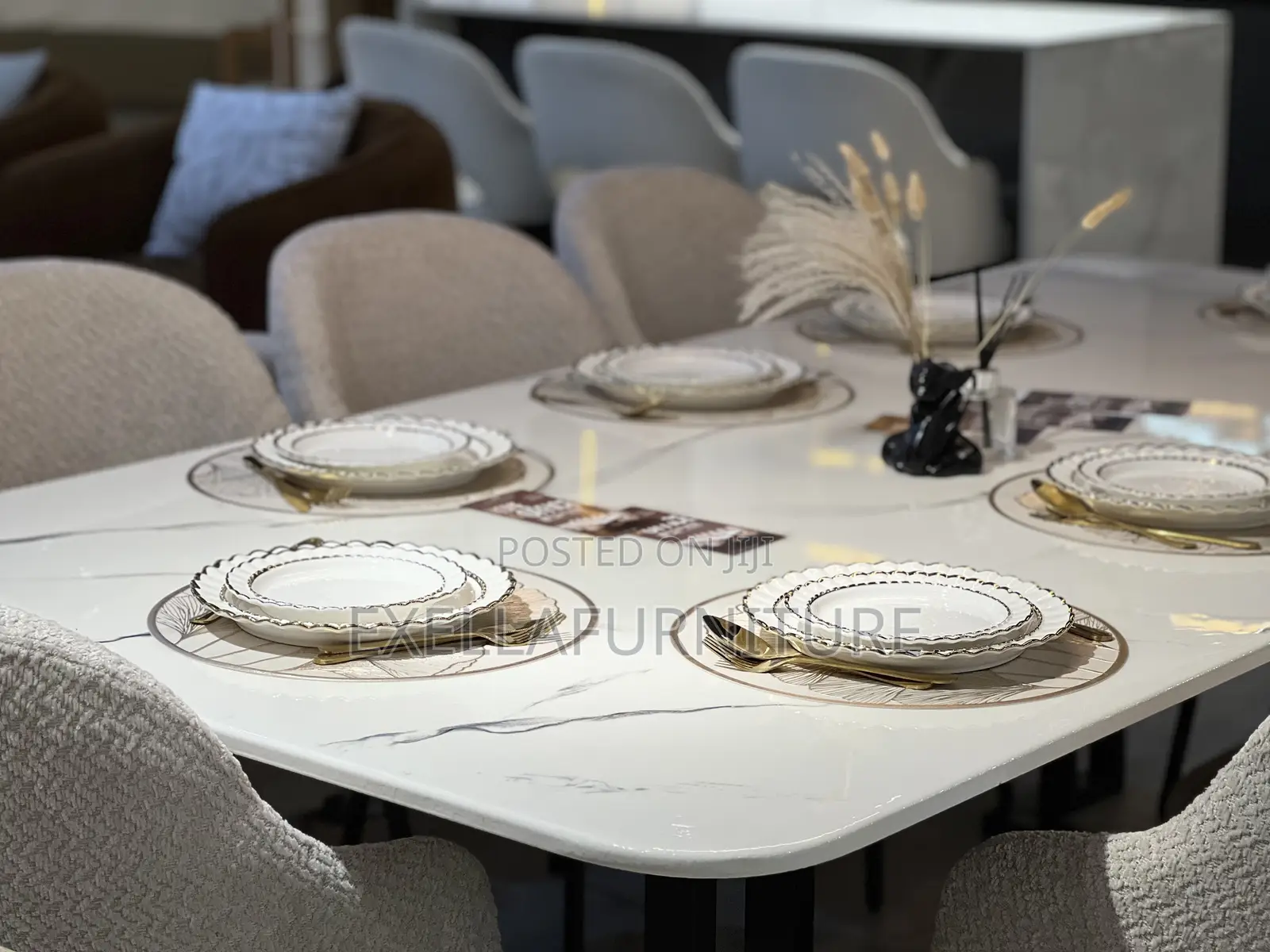 Dining Table የመመገቢያ ጠረቤዛ Epoxy