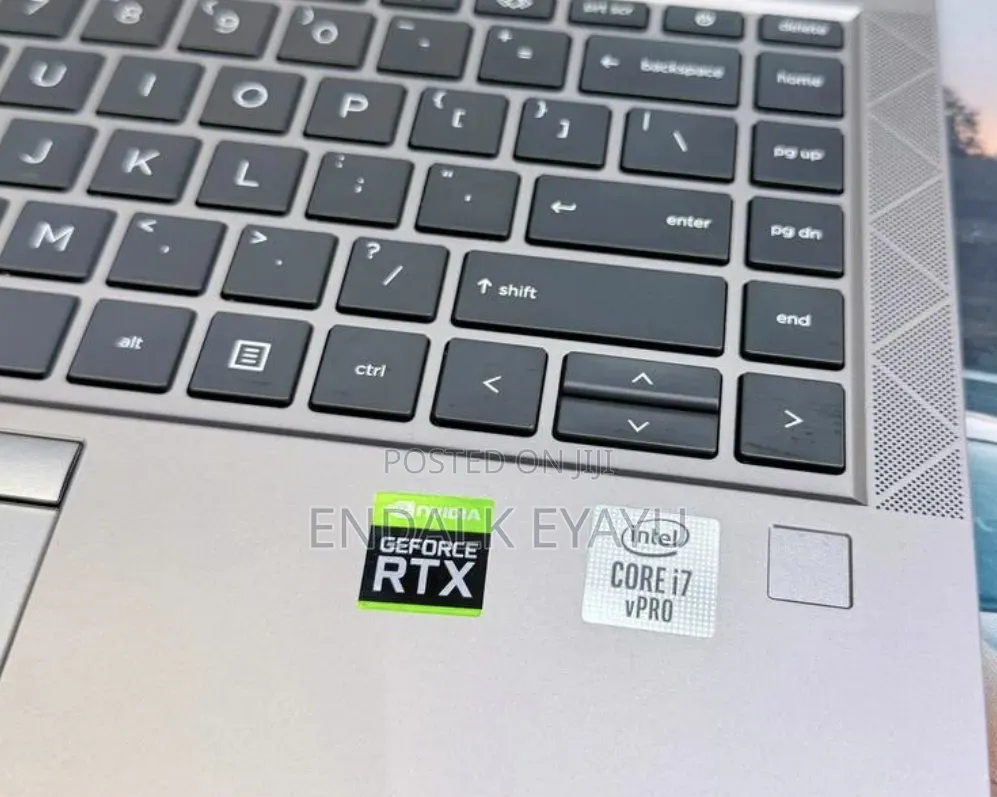 New Laptop HP ZBook 14 16GB Intel Core i7 SSD 512GB
