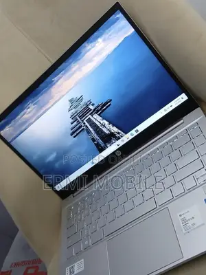 New Laptop HP Pavilion 14 16GB Intel Core i5 SSD 512GB