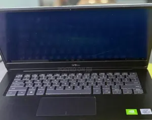 New Laptop Dell Vostro 14 5490 16GB Intel Core i7 SSD 256GB