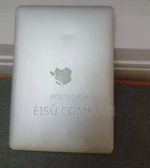 New Laptop Apple MacBook 2013 8GB Intel Core i5 SSD 256GB