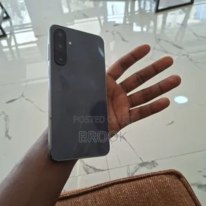 Samsung Galaxy M16 128 GB Gray
