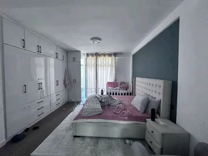 Furnished 3bdrm Apartment in Hayat, Yeka for sale