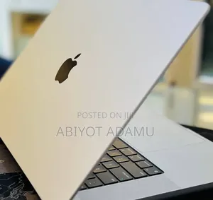 New Laptop Apple MacBook Pro 2021 M1 32GB Apple M1 Pro SSD 1T