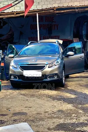 Peugeot 2008 2014 Gray