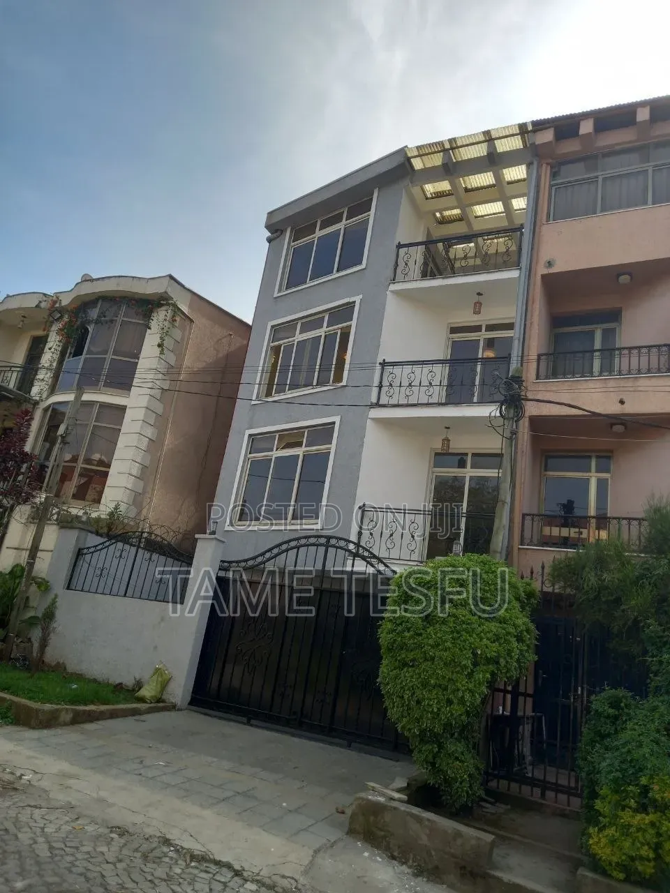 Furnished 8bdrm House in Semit, Bole for sale