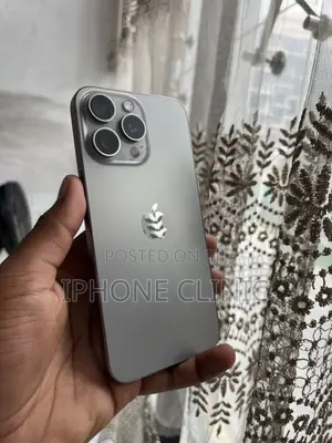 Apple iPhone 15 Pro Max 256 GB White