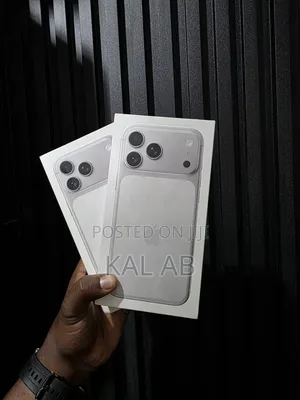 New Apple iPhone 17 Pro Max 256 GB Silver
