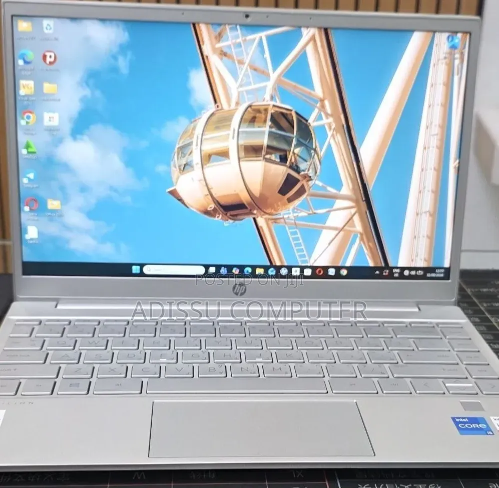 New Laptop HP Pavilion 14 8GB Intel Core i5 SSD 512GB