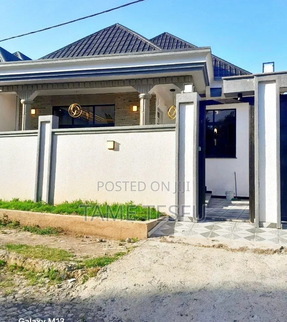 Furnished 4bdrm Villa in Semit, Bole for sale