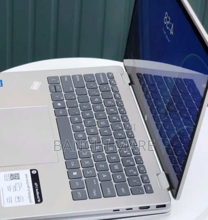 New Laptop HP OmniBook 5 14" 16GB Intel Core 7 SSD 512GB