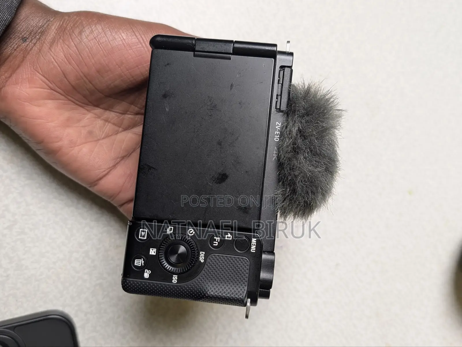 Sony Zv-E10 With 4 Battery’s Urgent
