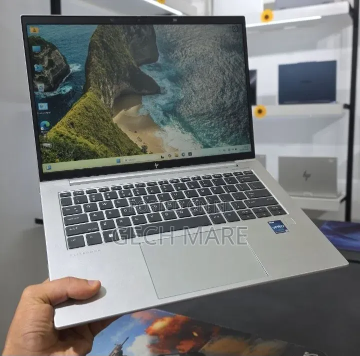 New Laptop HP Pavilion 15 16GB Intel Core i7 SSD 512GB