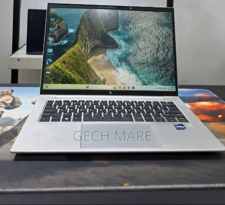 New Laptop HP Pavilion 15 16GB Intel Core i7 SSD 512GB