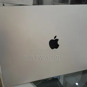 New Laptop Apple MacBook Pro 2021 M1 32GB Apple M1 SSD 1T