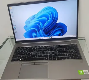 New Laptop HP ZBook Studio 16GB Intel Core i7 SSD 512GB
