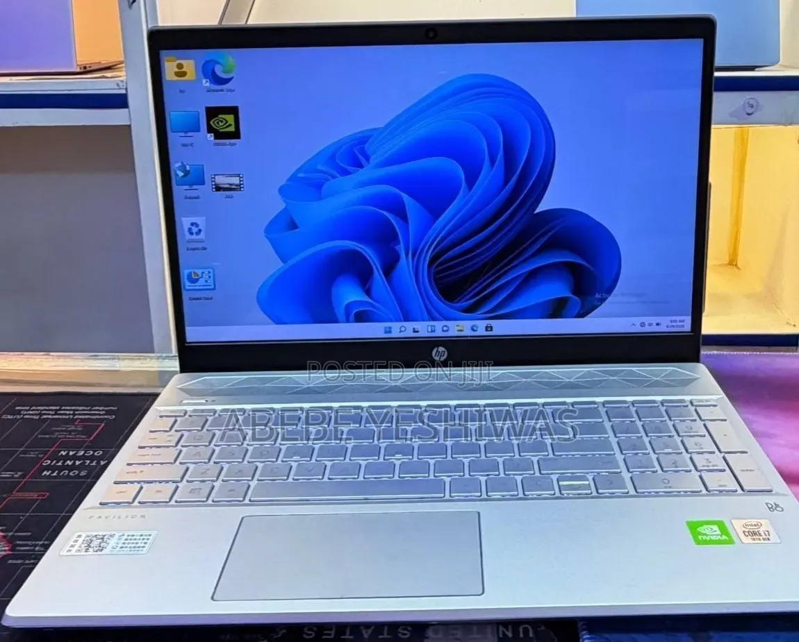 New Laptop HP Pavilion 14 16GB Intel Core i7 SSD 512GB