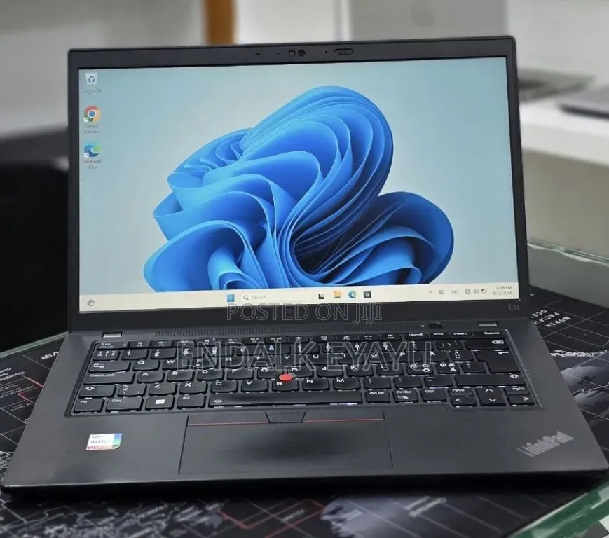 New Laptop Lenovo ThinkPad T14 16GB Intel Core i5 SSD 256GB