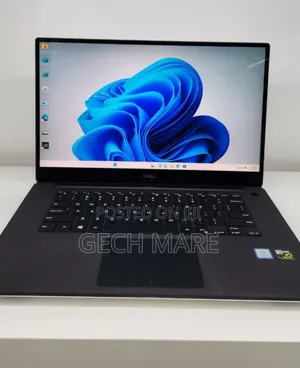 New Laptop Dell XPS 15 16GB Intel Core i7 SSD 512GB