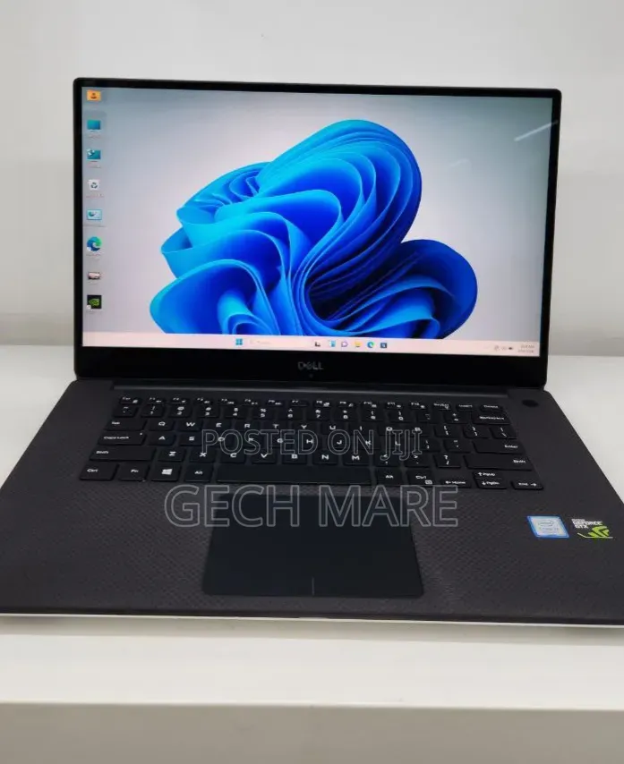 New Laptop Dell XPS 15 16GB Intel Core i7 SSD 512GB